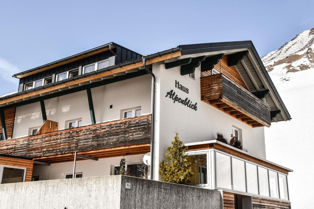 Haus Alpenblick Apartman Schröcken Kültér fotó