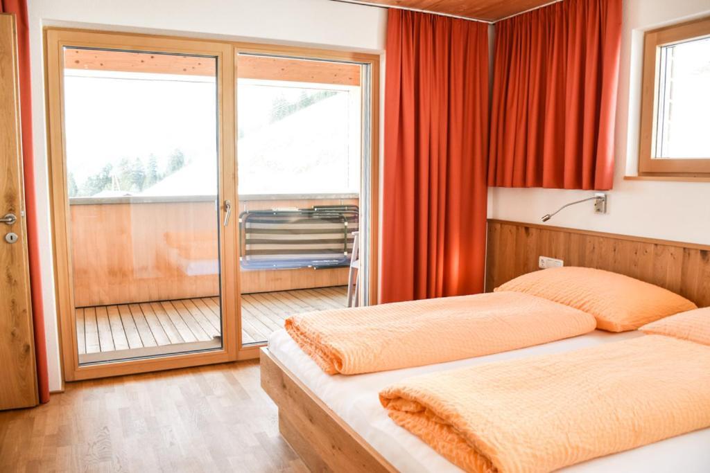Haus Alpenblick Apartman Schröcken Kültér fotó